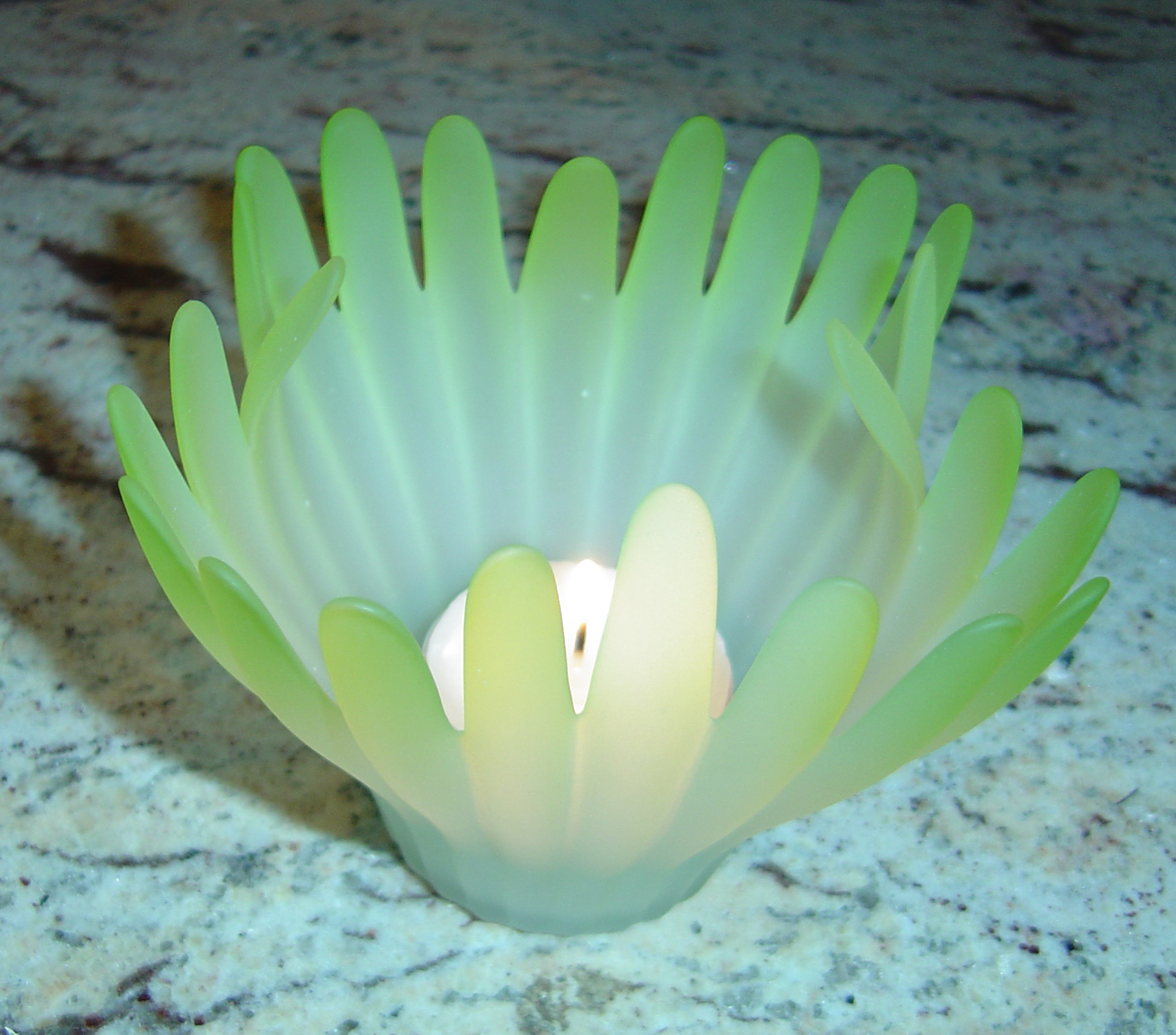 "Coral" Tea Light or Votive Lamp - Image 5