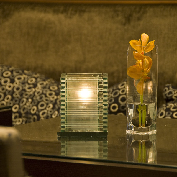 Louvre 12.3cm Glass Candle Lamp - Clear